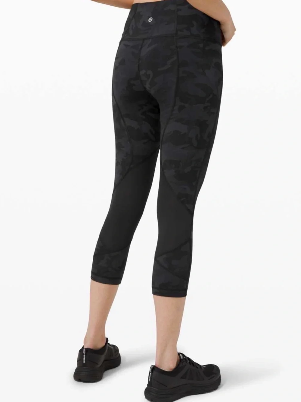 Lululemon Pace Rival High-Rise Crop 22